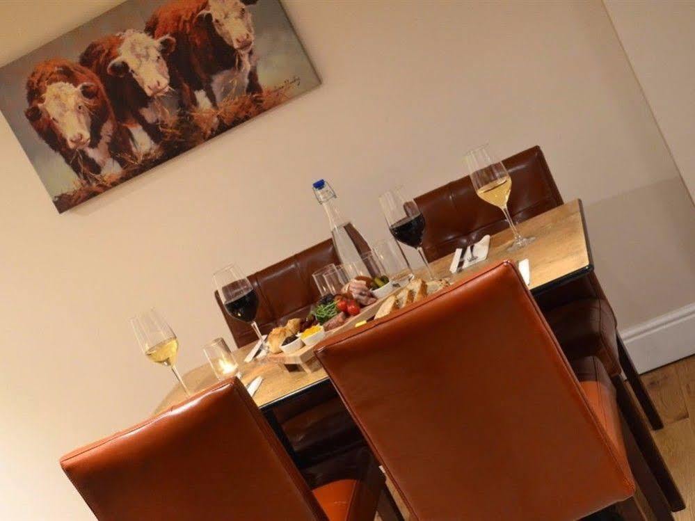 The Black Bull Inn Escrick Bagian luar foto