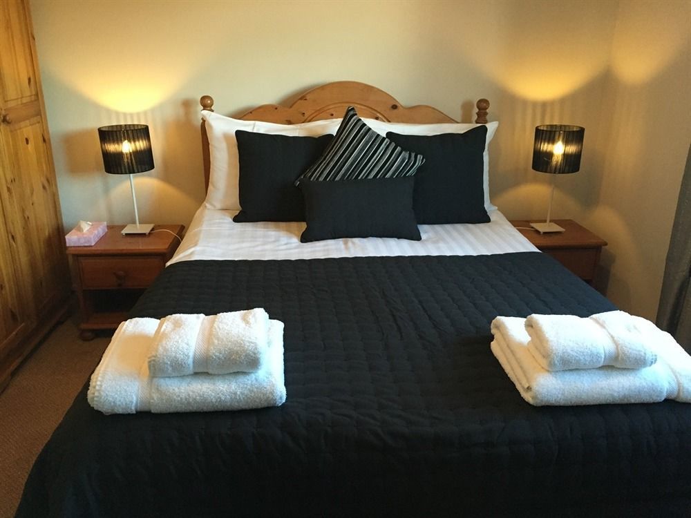 The Black Bull Inn Escrick Bagian luar foto