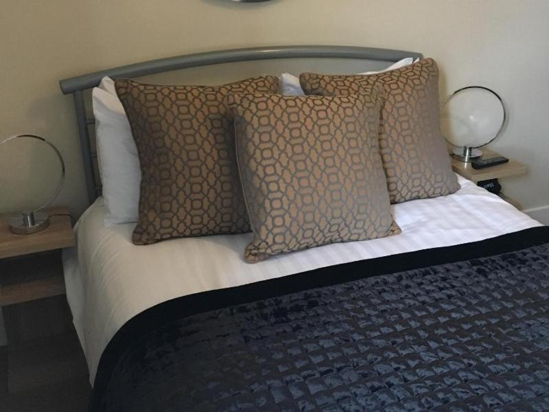 The Black Bull Inn Escrick Ruang foto