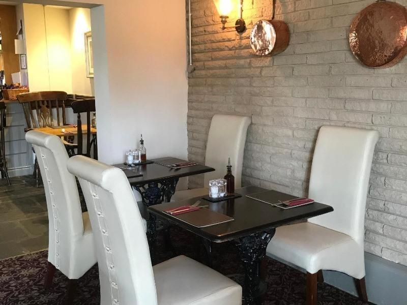 The Black Bull Inn Escrick Bagian luar foto